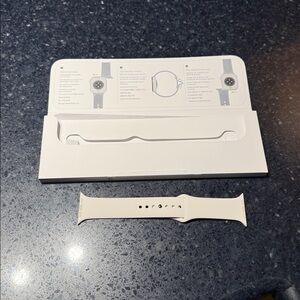 NIB - Apple Light Blush Silicone Watch Band